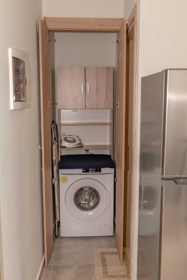 Aitolou Apartment Near The Sea سالونيك المظهر الخارجي الصورة